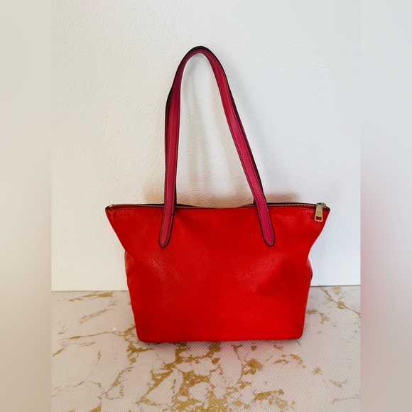 COACH Salmon Color - Picture 5 of 10